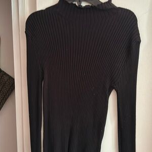 Forever 21, size medium, black turtle neck